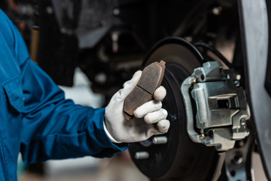 Brake pads play an important role in road safety. You should look out for tell-tale signs when they need to be replaced.
